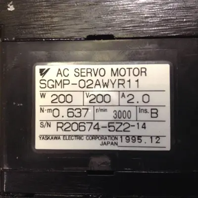 USED YASKAWA SGMP-02AWYR11