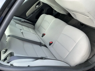 USED 2015 CHEVROLET CRUZE