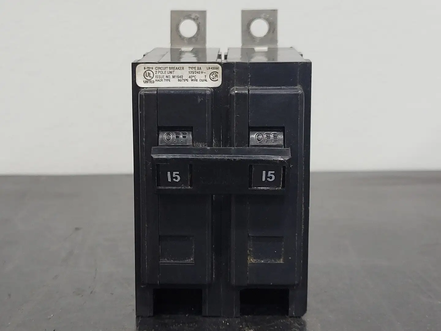 USED CUTLER-HAMMER BA215