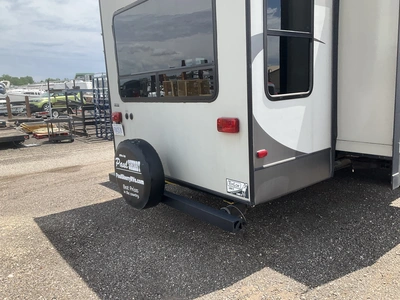 USED 2016 KEYSTONE SPRINTER SERIES M-299