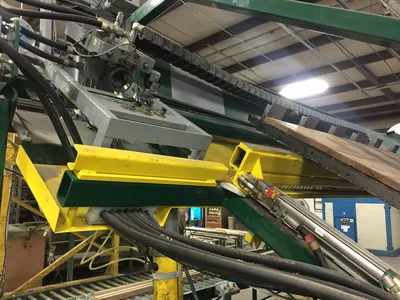 #825A | Taylor | Clamp Carriers