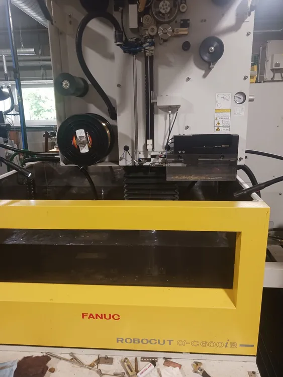 Used 2016 FANUC ROBOCUT ALPHA C600IB Wire EDM Arizona US | Tight Tolerance Machinery 6 #200690