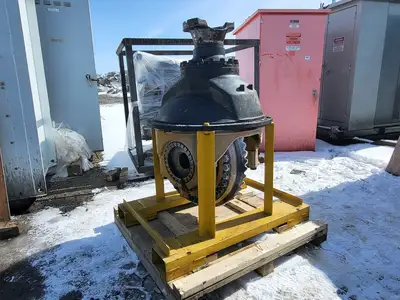 USED KOMATSU R561-22-71007