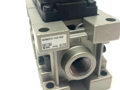 USED SMC DUAL-REGULATOR MODULAR MANIFOLD 1/4" NPT