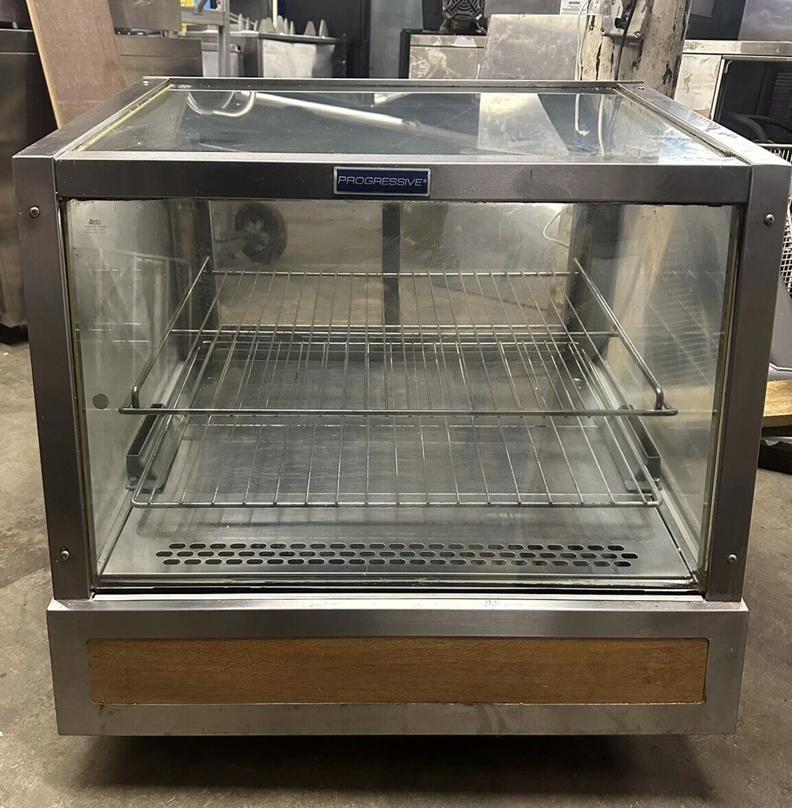 174-0215 Progressive DC-302 30" Self Contained Full Service Glass Cooler Case