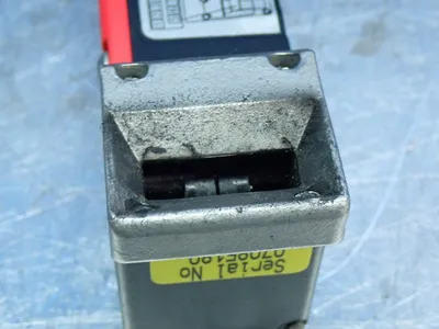 Used FORTRESS INTERLOCKS ATHSTOP024X003 Relays & Switches | HGR 24 #739175