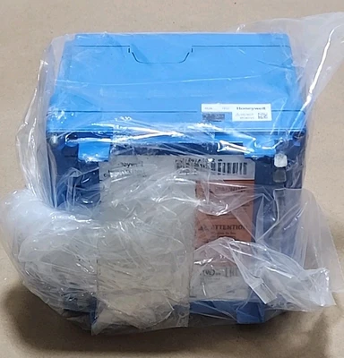 NEW Honeywell RM7897A1001