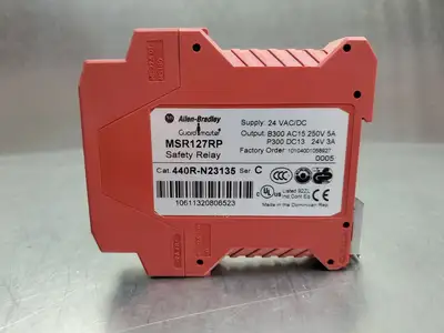 USED Allen-Bradley GUARD MASTER MSR127RP