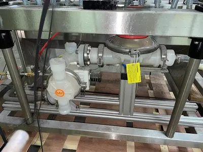 USED APEX FILLING SYSTEMS POF-12 12 SPOUT PRESSURE LIQUID FILLER