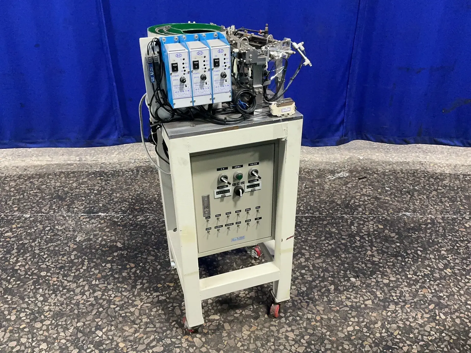 Used _UNKNOWN_ _UNKNOWN_ Vibratory Bowl Feeder Ohio US | HGR 24 #1425394