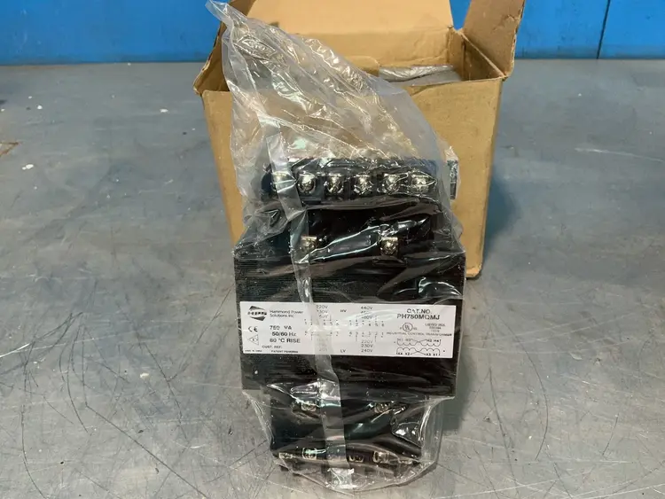New | in-Stock HAMMOND POWER SOLUTIONS INC. PH750MQMJ Transformers Ohio US | HGR 24 #1478214