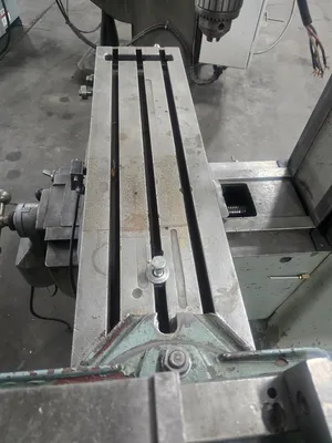 BRIDGEPORT J-HEAD Vertical Mills - (incl: Combination) | Mohawk Machinery (2)