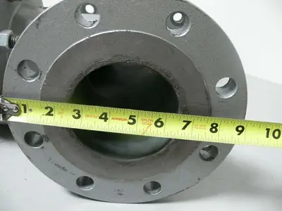 USED FLANGED T PIPE + FLEXIBLE FITTING 4.5" INSIDE DIAMETER 9" OUTSIDE DIAMETER