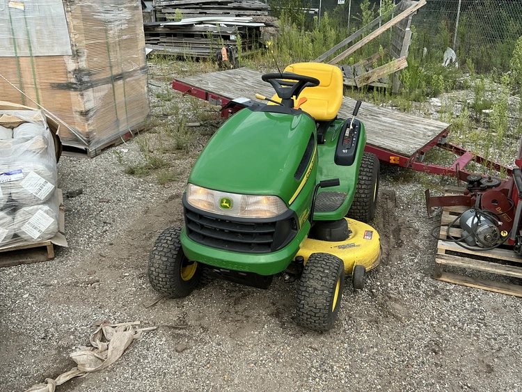 Used JOHN DEER LA100 Mowers Michigan US | Miedema Asset Management Group #1413957