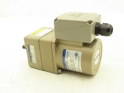 Sumitomo Astero A8M25KR1 Gearmotor 10:1/100:1 Dual Gearbox Reducer 25W 440V 3PH