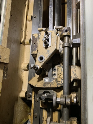 1.96 x 16" WGW Mdl. 50 / 400 Hydraulic Keyseater