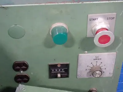 USED 1985 HANDY BUTTON MACHINE CO 300 MACHINE