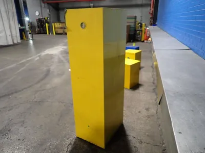 Used JUSTRITE 892200 Cabinets Ohio US | HGR 24 #1147838