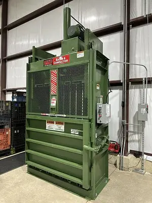 USED PTR 2300HD VERTICAL BALER