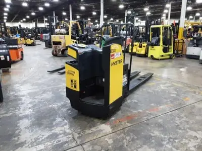 Used 2022 HYSTER BE080ZHD Pallet Jacks | Russell Equipment #723632