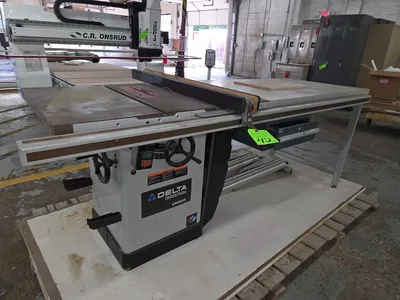 DELTA INDUSTRIAL 36-R51L TABLE SAW | Levy Recovery Group (2)
