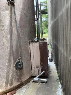 DAIRY CRAFT, INC. 30,000 GALLON Stainless Steel Tanks | Perry Equipment (4)