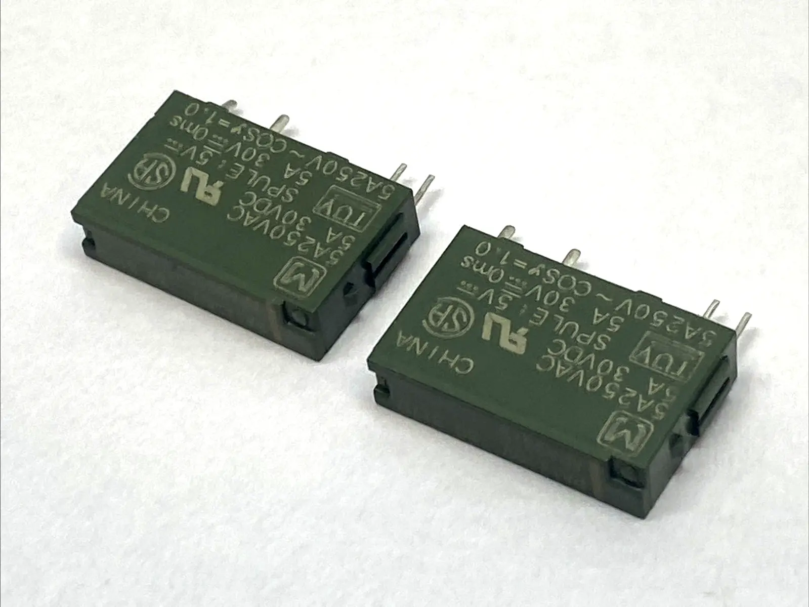 Used MATSUSHITA SLIM POWER RELAY 5VDC COIL 250VAC PCB LOT OF 2 Circuit Breakers | Maverick Industrial Sales #1099059
