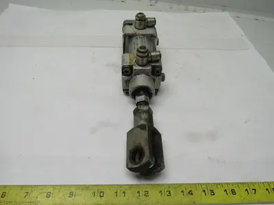 Used MECMAN _UNKNOWN_ Pneumatic Cylinders | Arrow Industrial #632712