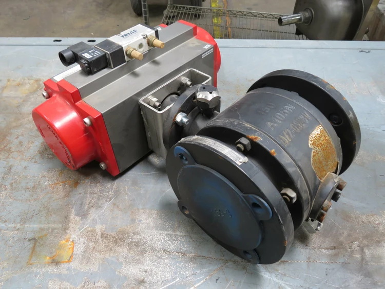 Used TRIAC CONTROLS _UNKNOWN_ Valves/Fittings | OCO Industrial #1638201