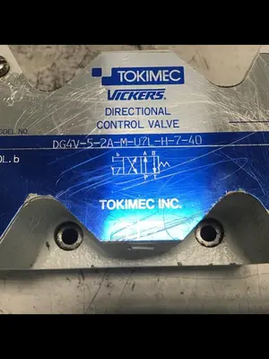 USED VICKERS DG4V-5-2A-M-U7L-H-7-40