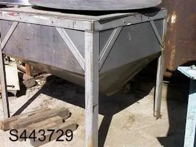 Hopper, 30 CF, S/st, 4' X 4' X 16", Surge Bin, #S443729