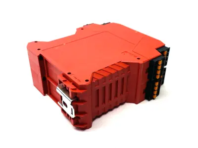 USED ALLEN-BRADLEY SER. A GUARDMASTER MINOTAUR SAFETY RELAY MSR131RTP