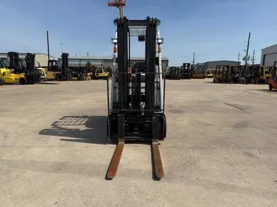 Used 2017 UNICARRIERS TX35N 3-Wheel Sit down Electric Counterbalance Forklifts Illinois US | Somerset Equipment Sales #1546146