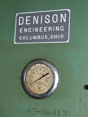 Denison 25 Ton