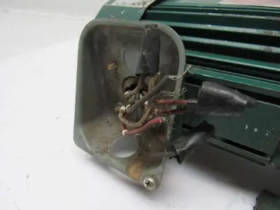 Sumitomo SM-Cyclo CNHM024075YA21 1/4HP Gear Motor 21:1 Ratio 208-230/460V 3Ph