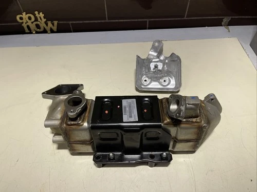 Used Chevrolet T.Rad North America _UNKNOWN_ Valves/Fittings | J&J Industrial Supply #546351