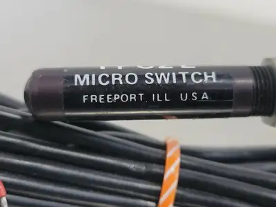NEW MICRO SWITCH TPC2L