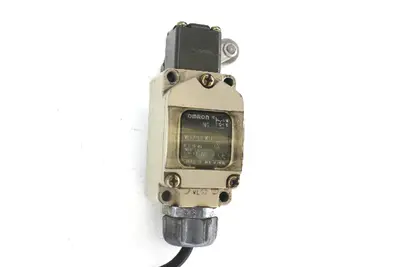 USED OMRON WLG2-LD-M1J