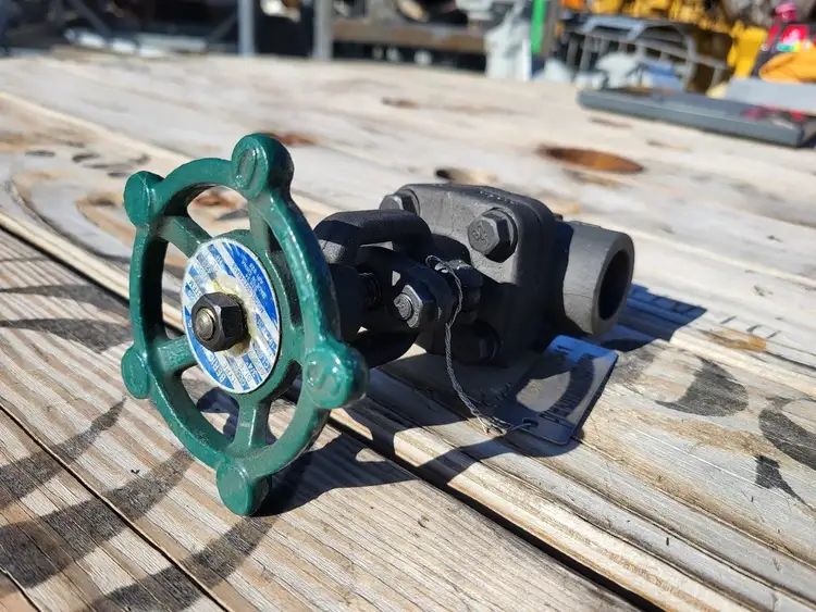 Used BERIC 502S48A08 Valves/Fittings British Columbia CA | Lenmark #256757