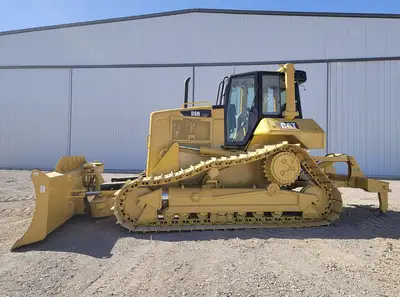 USED CATERPILLAR D6N