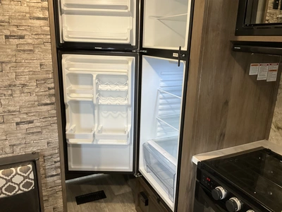 Used 2021 FOREST RIVER PRIME TIME AVENGER Campers, Caravans, Motorhomes Michigan US | Miedema Asset Management Group #1322411