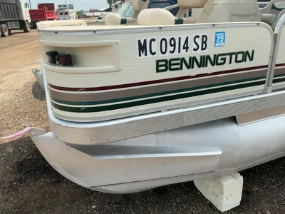 Used 2001 BENNINGTON 227 FS Boats (Misc) Michigan US | Miedema Asset Management Group #1321235