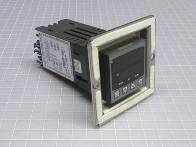 Used WEST CONTROL SOLUTIONS _UNKNOWN_ Temperature Controls | OCO Industrial #1702827