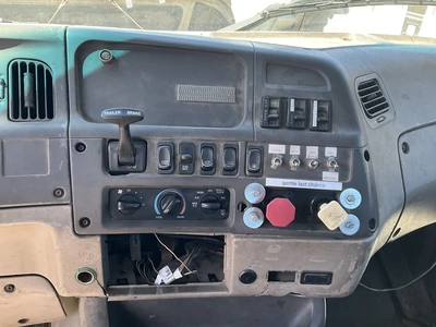 Used 2006 STERLING AT9500 Conventional trucks Michigan US | Miedema Asset Management Group #1337417