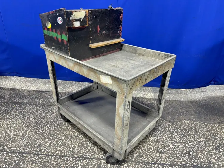 Used RUBBERMAID _UNKNOWN_ Miscellaneous MRO Ohio US | HGR 24 #1244678