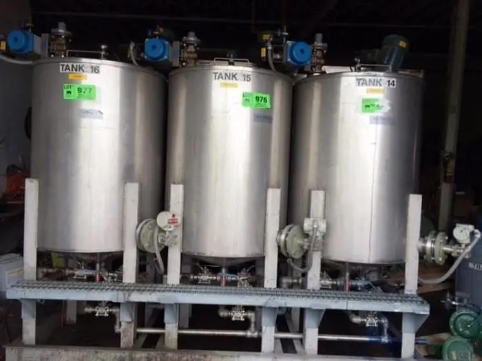 150 Gallon SS Tanks for Color Kitchen System