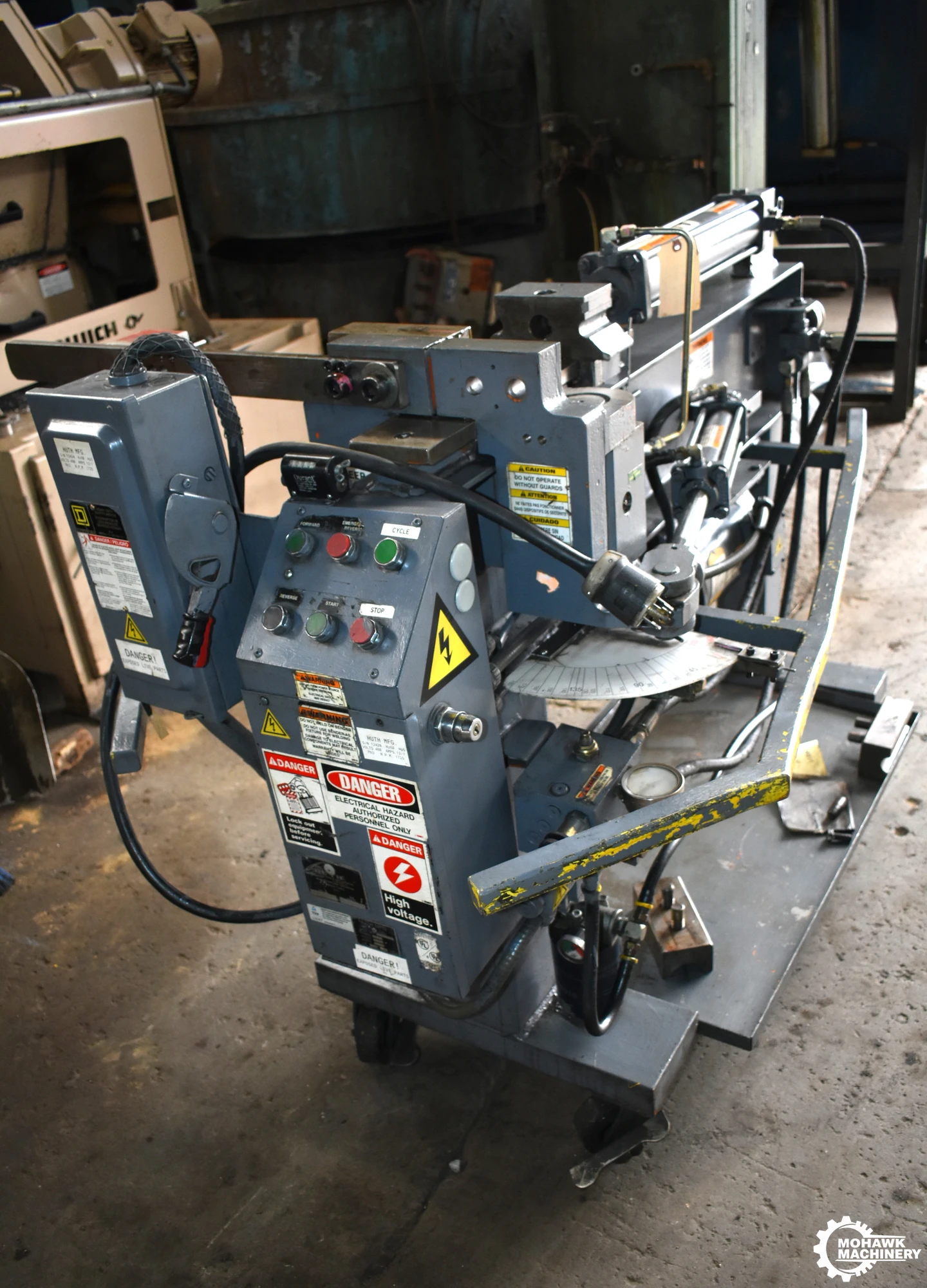 3" HUTH "2800" HORIZONTAL HYDRAULIC SHAPE PIPE & TUBE BENDER - DEPTH OF BEND INDICATOR
