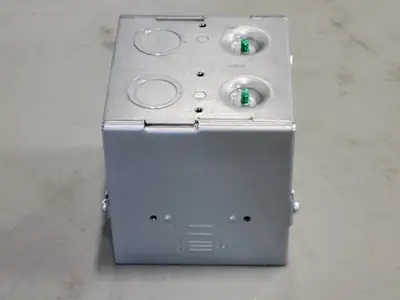 NEW HUBBELL HBL985