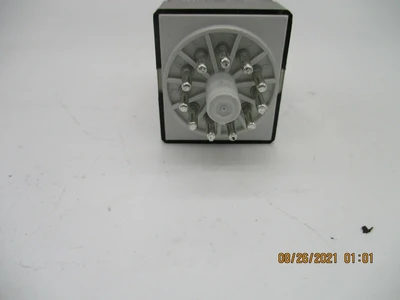 Allen Bradley 700-HA33A1 SER D New, open box General Purpose Relay