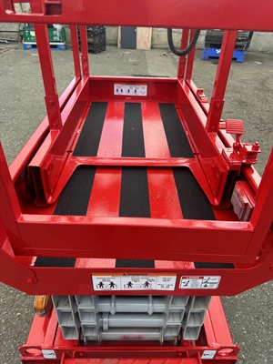 Used 2017 MAC 1330ES Scissor Lifters Michigan US | Miedema Asset Management Group #1402510